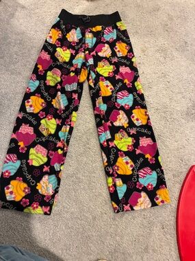 The Children’s Place Cupcake Print Fleece Pajama Pants